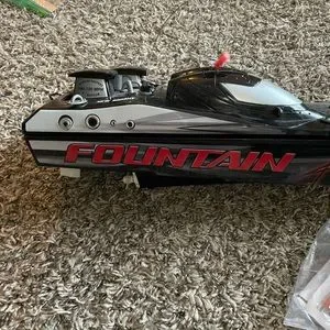 New bright shop fountain boat